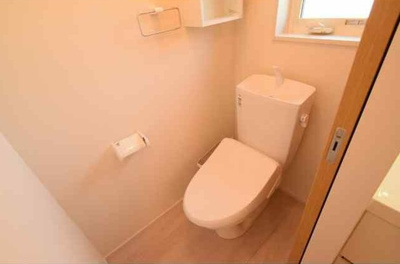 【トイレ】 | アビタシオン モネ | 温水洗浄便座。