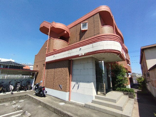 アルバ美合の外観