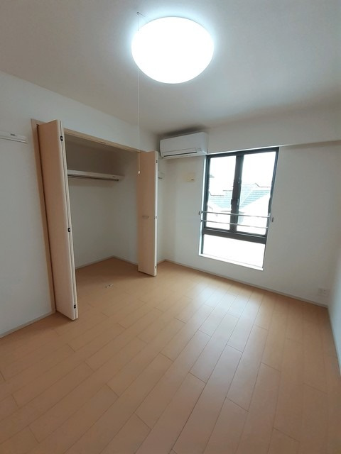 アルバーダのその他