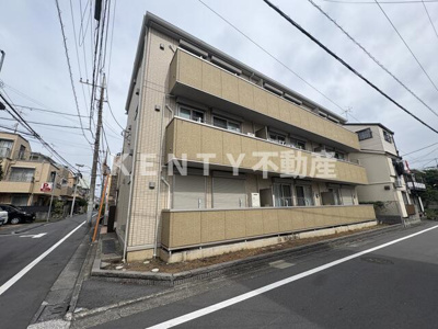 【外観】 | フラッツ・ベル | 外はこのようになっています