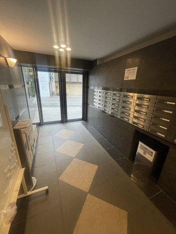 ルーブル渋谷初台弐番館のロビー