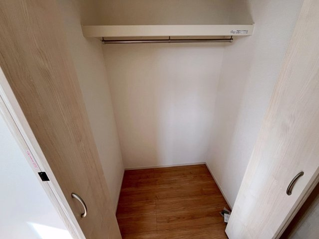 中頭郡読谷村字喜名の新築一戸建の収納