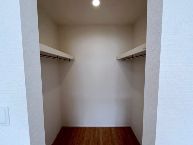 中頭郡読谷村字喜名の新築一戸建の収納