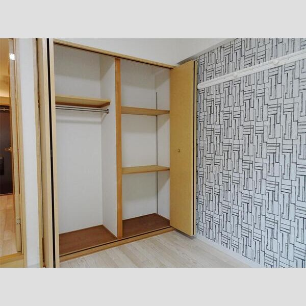 エルカーサ正雀Iの収納