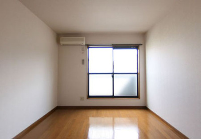 【洋室】 | アンシャンテ元町 | 明るい洋室です