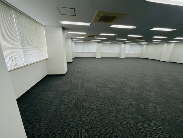 カシマゴ 豊田ビルの内装