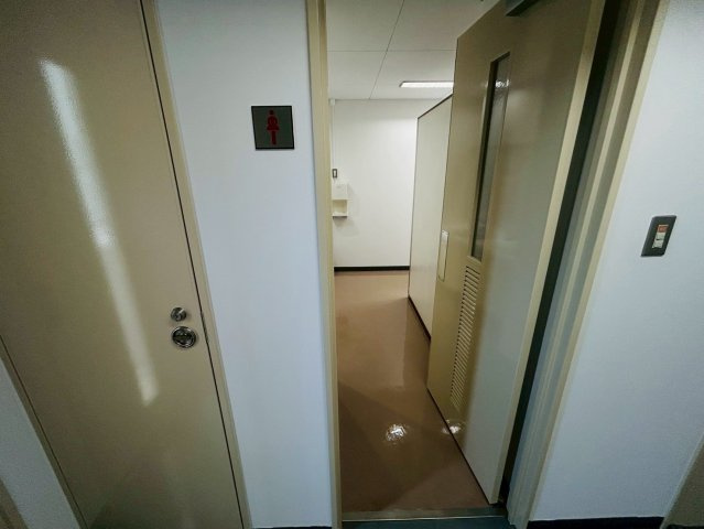 カシマゴ 豊田ビルの内装