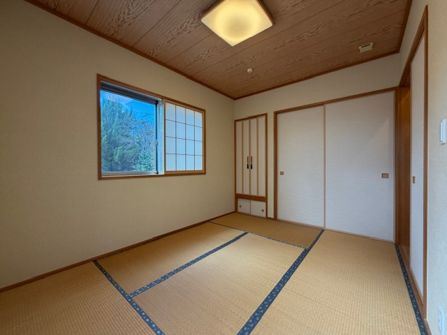 都城市梅北町の中古一戸建の和室