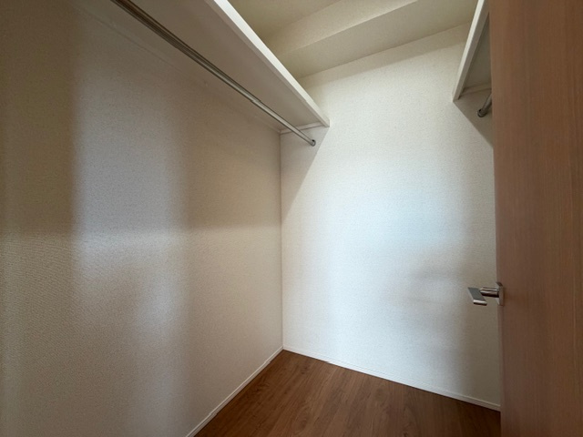 都城市梅北町の中古一戸建の収納