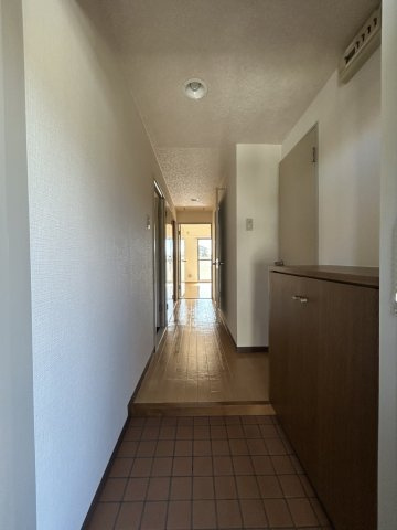 【玄関】 | 301号室