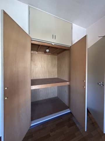 【収納】 | 301号室