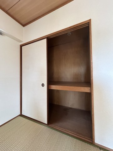 【収納】 | 302号室