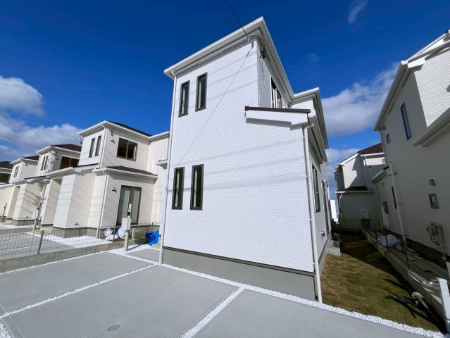 中頭郡読谷村字喜名の新築一戸建の外観