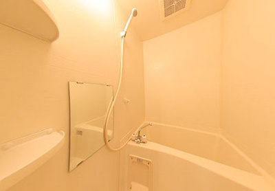 【浴室】 | クローリスメゾン1番館 | お風呂です