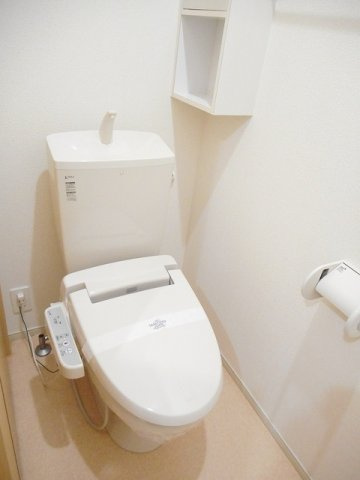 アルトピアーノ一色のトイレ|落ち着いたトイレです