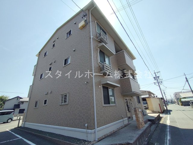 レスポワール井原の外観