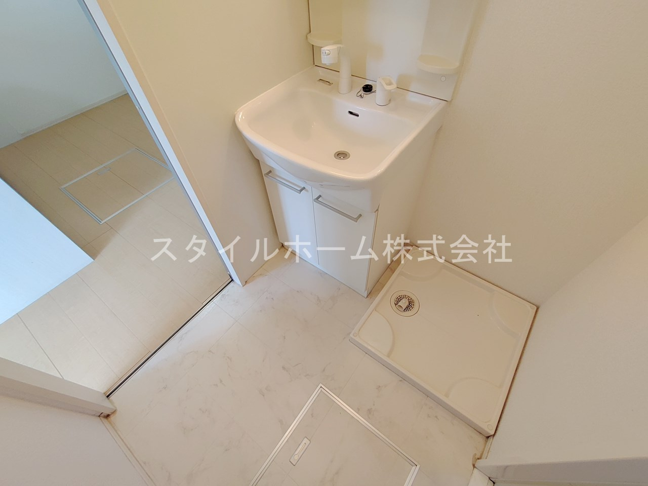 レスポワール井原の洗面所