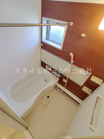 レスポワール井原の浴室