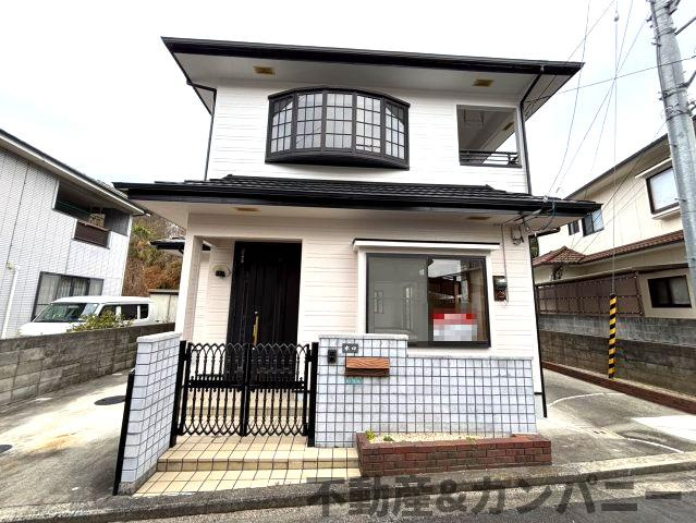 桜ヶ丘の中古のおうち　松山市桜ヶ丘中古戸建の外観|外観も気になるポイント