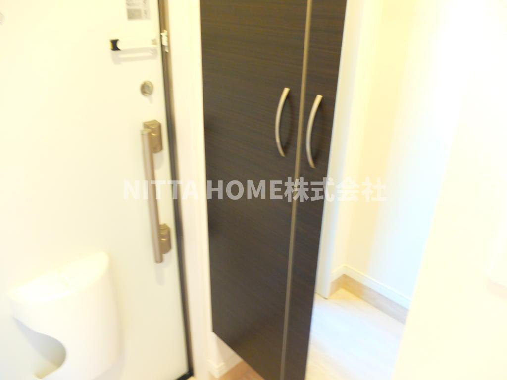 Ｃａｓａ美輪Ⅱの設備|全身鏡付きのシューズボックス有り☆彡