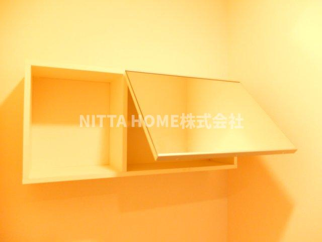 Ｃａｓａ美輪Ⅱのトイレ|トイレに収納が付いています！