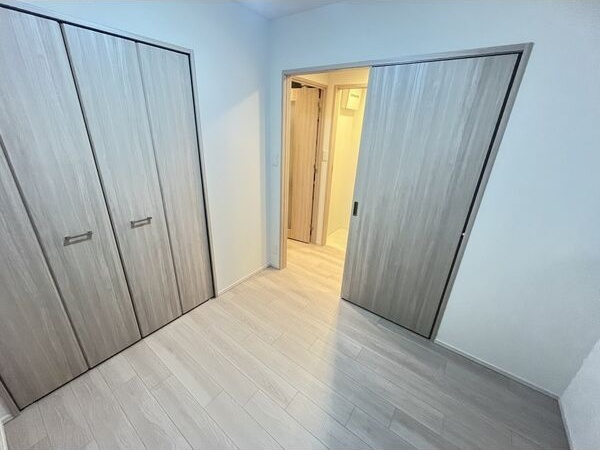 スプランディッド梅田グランノースの洋室