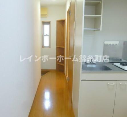 カーム・ホームのその他