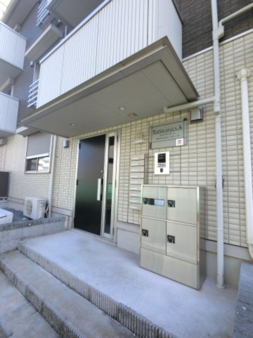 【エントランス】