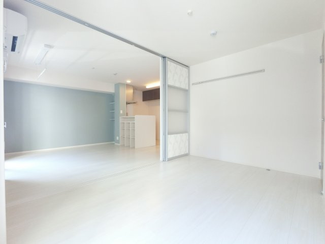 【居間・リビング】