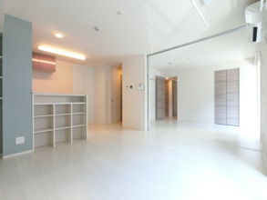 【居間・リビング】