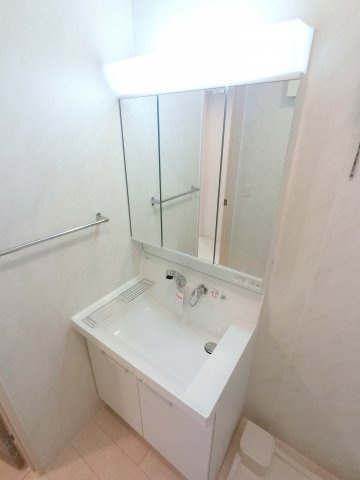 【独立洗面台】