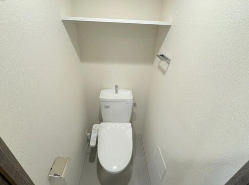 プレサンス東三国エンブレイスのトイレ