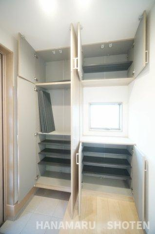 新築　千葉市花見川区朝日ケ丘の玄関|＊当日ご案内可＊ご希望の物件まとめてご案内！
