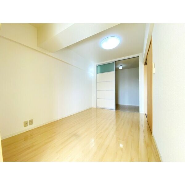 グランドメゾンUNの寝室