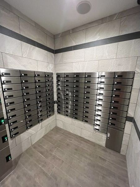 スプランディッド難波SOUTH