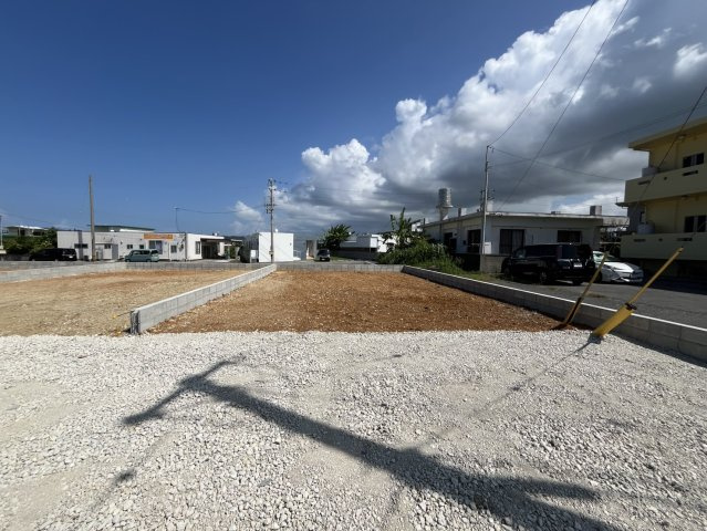 中頭郡読谷村字喜名の新築一戸建の外観|2025/10/10　現地写真