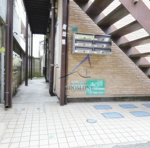 ジプソフィラのエントランス|エントランスです。