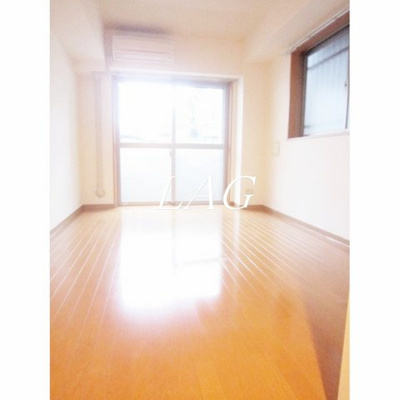 【居間・リビング】 | ビラ・エスト・ラート | 洋室のお部屋です。