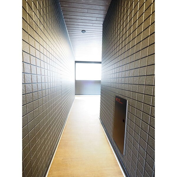 GRANDBLUE dotokushimmachi Ⅱのロビー