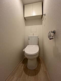 アドバンス江坂ラシュレのトイレ|清潔感のあるトイレです