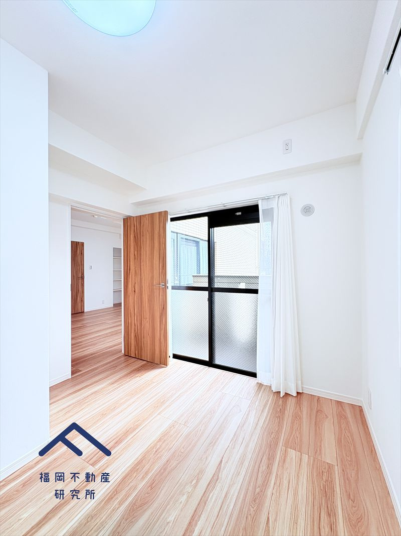 ロマネスク大濠アネックスの洋室