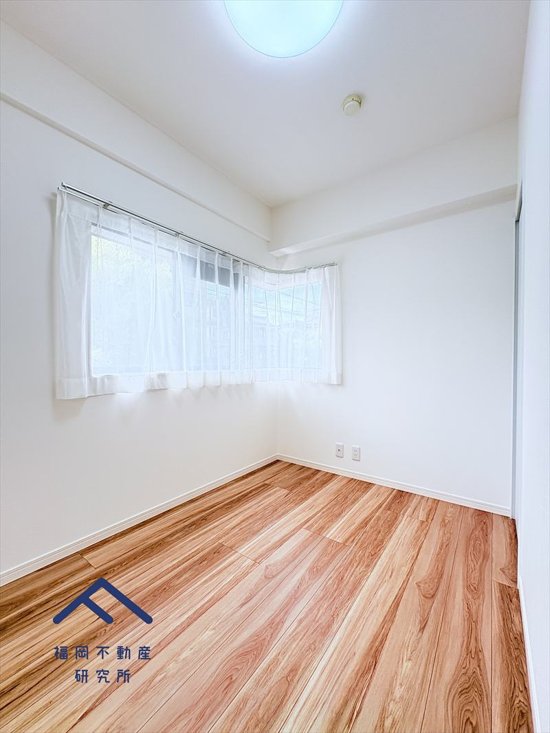 ロマネスク大濠アネックスの洋室