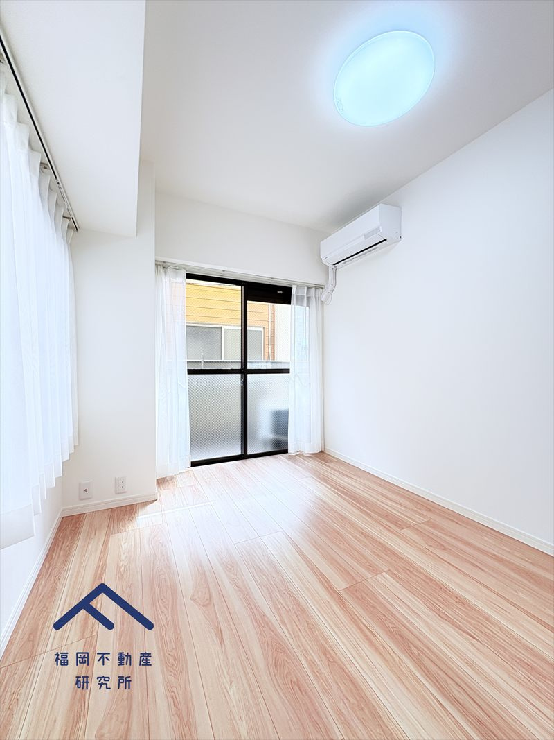 ロマネスク大濠アネックスの洋室