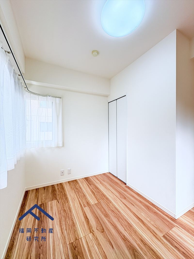 ロマネスク大濠アネックスの洋室