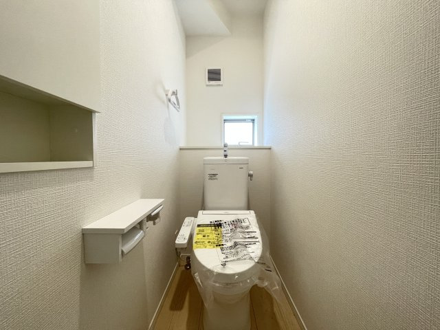 クレイドルガーデン八戸市石堂第11　2号棟のトイレ