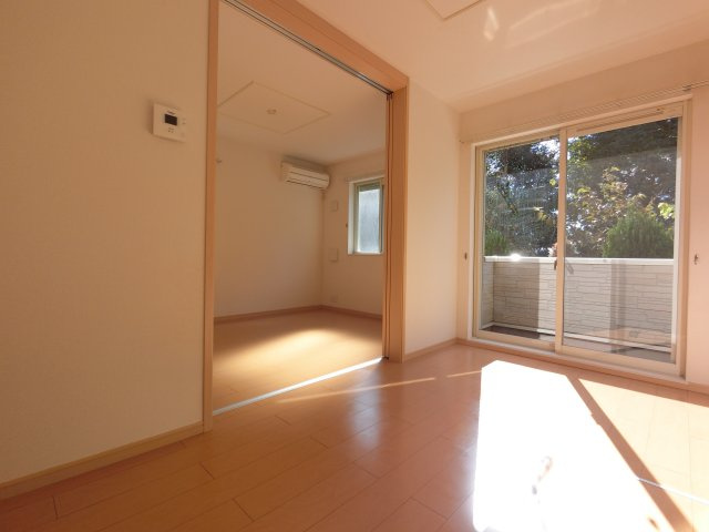 【居間・リビング】