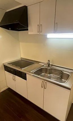 【キッチン】 | 岩井ハイツ | きれいなキッチンです