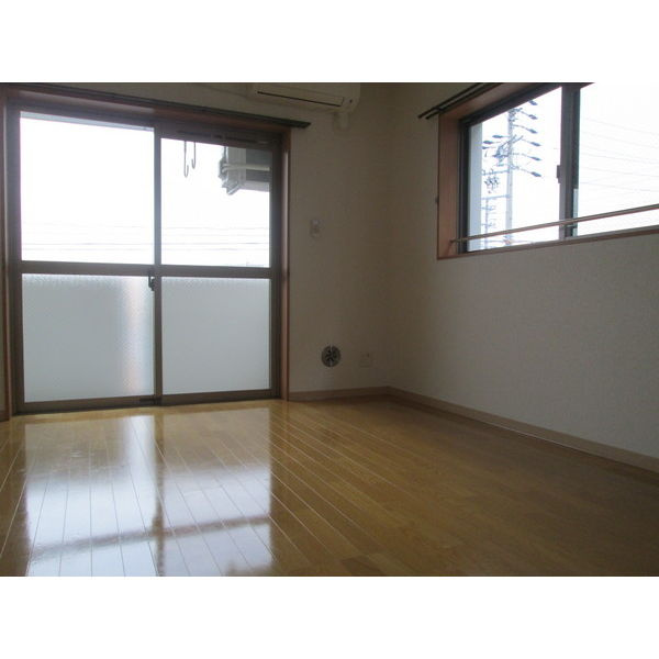 クレインアヴェニューの洋室