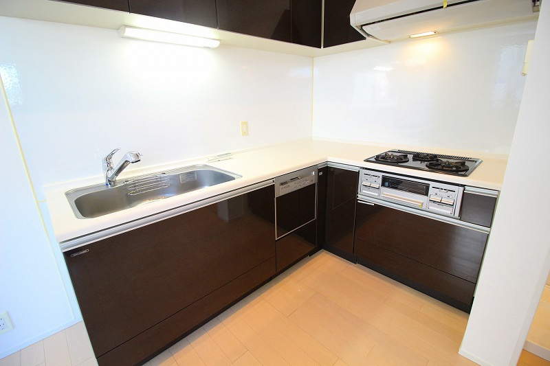 南馬込6丁目戸建のキッチン