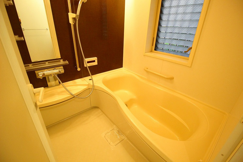 南馬込6丁目戸建の浴室